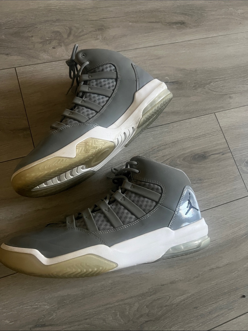 Jordan Men’s Basketball Shoes — Grey and White